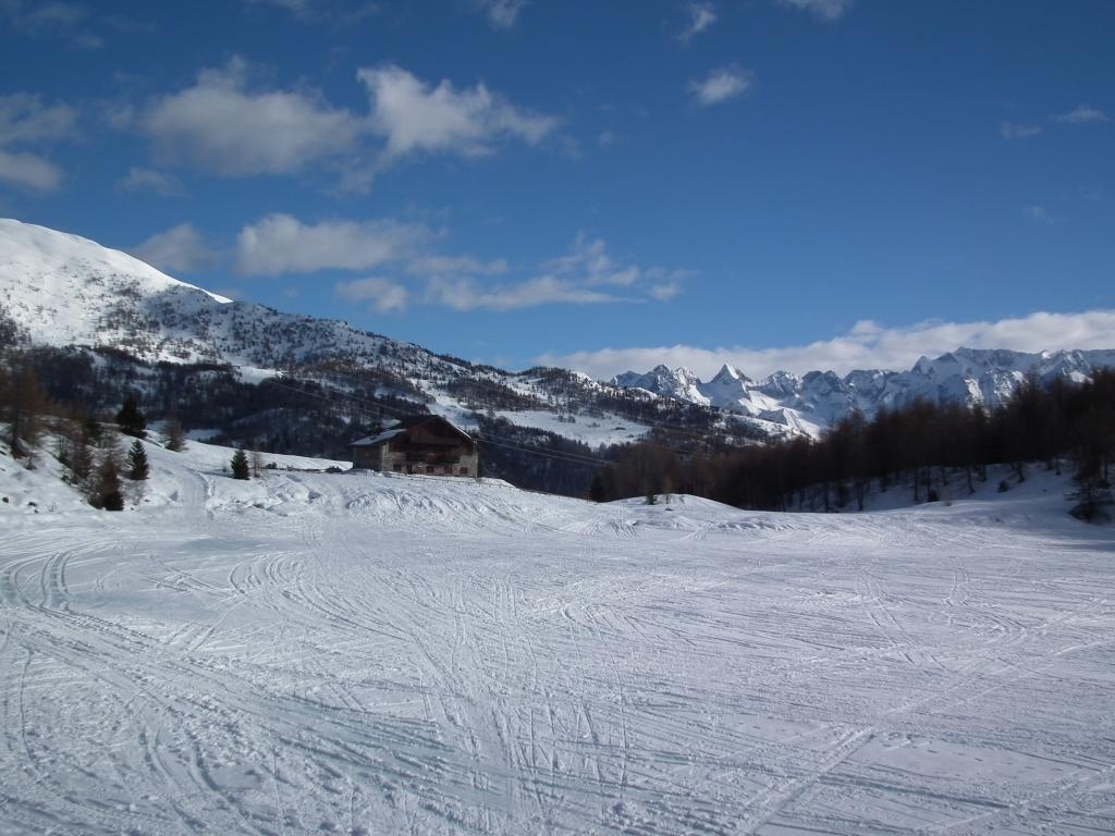 Rifugio Al Lago Del Mortirolo In Inverno Raggiungibile Solo A Piedi Monno Dış mekan fotoğraf